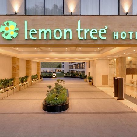 Lemon Tree Hotel, Rishikesh Rishīkesh Exterior foto